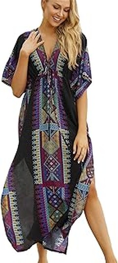 Descubre los beneficios de usar kaftanes y kimonos en la playa