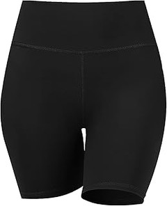 Ideas para combinar tus shorts deportivos con otras prendas para entrenar