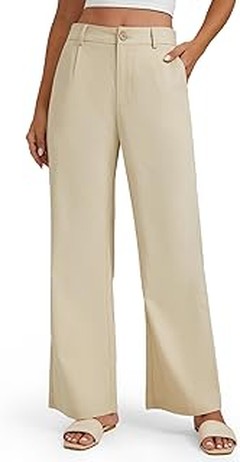 Cómo Ajustar Pantalones de Vestir para Mujeres Bajitas