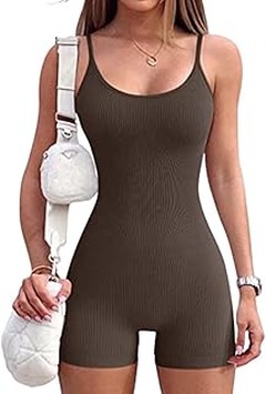 Cómo cuidar y mantener tu mono corto de verano