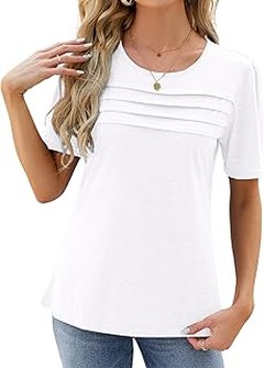 Cómo Llevar Camisetas Ajustadas y Slim si Tienes Curvas