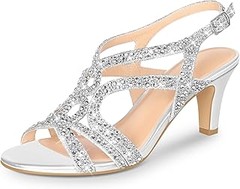 Las mejores sandalias de tacón cómodas para mujeres con pies anchos